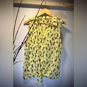 Pineapple top from Reitmans